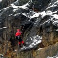  Hřensko, 21. 1. 2011 – Havarijní skalní objekty ve Hřensku, které znemožňují provoz na mezinárodní silnici I/62 mezi Hřenskem a německou Schmilkou, zabezpečí odborná firma v průběhu letošního února. Díky finančním prostředkům poskytnutým Ministerstvem životního prostředí vybrala Správa Národního parku České Švýcarsko v pátek 21. 1. 2010 za účasti zástupců obce Hřensko dodavatele prací. [...]