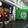 

Společnost Hewlett-Packard ve středu v Děčíně otevřela první značkovou prodejnu v České republice, tzv. HP Branded Store, která je zcela v korporátních barvách HP. V rámci celoevropského pilotního projektu je to jedna z prvních pěti HP prodejen v oblasti EMEA (Evropa, Afrika, Blízký východ). Česká pobočka HP tak získala důvěru centrálního vedení a je mezi [...]