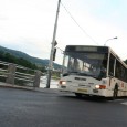 Další klimatizované autobusy MHD budou jezdit v Děčíně. Na přelomu srpna a září tři a v příštím roce dalších pět. Dopravní podnik, který nové vozy nakoupí, se ale bojí o jejich budoucnost. Interiér autobusů totiž často ničí vandalové.
V minulosti to ale s vandalismem podle technického náměstka Jiřího Kasla bylo horší. A jaké změny čekají na [...]