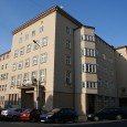 
Rada města Děčín vyhlašuje konkursní řízení v souladu s §166 odst. 2 a 3 zákona č. 561/2004 Sb., o předškolním, základním, středním, vyšším odborném a jiném vzdělávání (školský zákon), ve znění pozdějších předpisů a podle § 3 vyhlášky č. 54/2005 Sb., o náležitostech konkursního řízení a konkursních komisích, a na základě požadavků stanovených Radou města [...]
