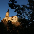 [ 12/09/2012; 19.00; ] Stalo se již dobrou tradicí, že cyklus Zámecké podvečery s hudbou vrcholí zářijovým chopinovským koncertem. Ani letošní rok nebude výjimkou.

Je všeobecně známo, že v září roku 1835 strávil necelý týden na děčínském zámku jeden z nejslavnějších hudebních skladatelů Fryderyk Chopin. Trvalou připomínkou jeho pobytu dodnes zůstává valčík As-dur op. 34, č. 1, který Chopin sice [...]