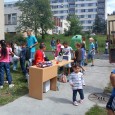 Několik pytlů plných různých odpadků zmizelo v pátek odpoledne z děčínského sídliště Boletice. Odpadky nasbíraly místní děti, které se zúčastnily soutěže s názvem “Chceme čisté okolí”. Soutěž připravili asistenti prevence kriminality ve spolupráci s Městskou policií Děčín. Zájem ze strany dětí byl mimořádný, soutěž se proto bude do konce prázdnin ještě opakovat.
V pátek odpoledne se [...]