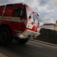 Hasičské vánoce a oslavy příchodu nového roku jsou odlišné od těch jaké prožívá většina lidí doma v rodinném kruhu. Stejně tak jako jiní zaměstnanci sloužící ve dnech vánočních svátků se i hasiči snaží o to, prožít je v klidu, pohodě a spokojenosti. Oproti běžným směnám se v těchto dnech zvolní ve výcviku a sníží se [...]