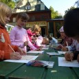 [ 08/04/2010 až 13/03/2013. ] Tradiční výtvarnou dílnu v děčínské zoo s názvem Barevný týden si letos školáci užijí již v dubnu. Původní zářijový termín zoo změnila na duben (od 8. do 12. dubna) především kvůli předpokladu příznivějšího počasí.

Barevný týden je aktivita vhodná pro žáky základních škol a také kolektivy ústavů sociální péče. Školáci při něm dostávají možnost přijít tvořit [...]
