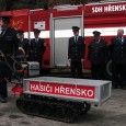 Hřensko, 29. 3. 2013 – Dobrovolní hasiči ve Hřensku převzali o Velkém pátku pásový transportér, kterému se také přezdívá “železný kůň”. Během výroční schůze dobrovolných hasičů jej starostovi sdružení Stanislavu Křížkovi před nastoupenou jednotkou předal ředitel správy národního parku Pavel Benda. Uplatnění transportér najde zejména při dopravě materiálu během zásahů v obtížně přístupných částech národního [...]