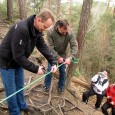 České Švýcarsko, 20. 4. 2013 – České Švýcarsko v sobotu oficiálně zahájilo turistickou sezónu. Přímo v národním parku byla při této příležitosti předána turistům nová vyhlídková plošina na Malé Pravčické bráně. Pásku k ní společně přestřihli náměstek ministra životního prostředí Tomáš Tesař a ředitel Správy Národního parku České Švýcarsko Pavel Benda. Čtyři desítky účastníků akce [...]